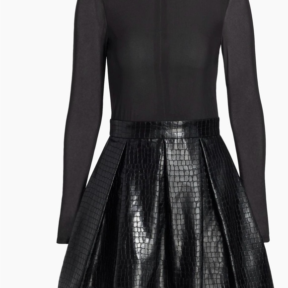 Alice + Olivia Dresses & Skirts - Alice + Olivia Black Midi Dress